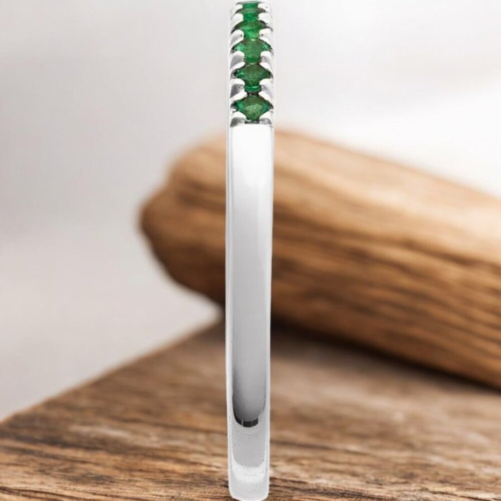 Emerald Stackable Ring In 10kt White Gold - image 3